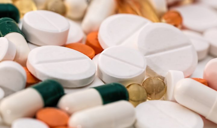 医疗助理 vs. Certified Nursing Assistant