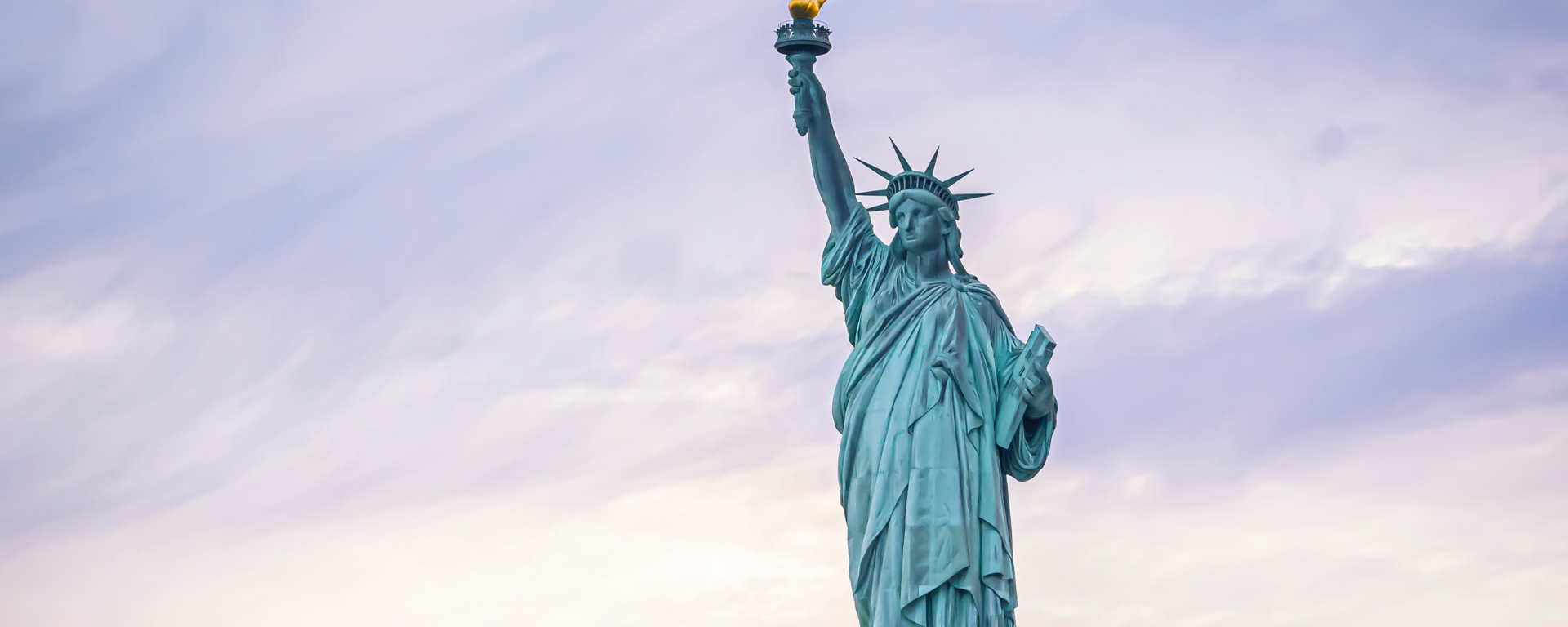 皇冠app和布里奇波特大学承诺援助阿富汗难民