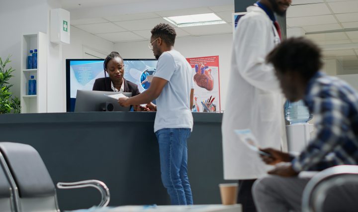 differences discussed: public health vs. health administration