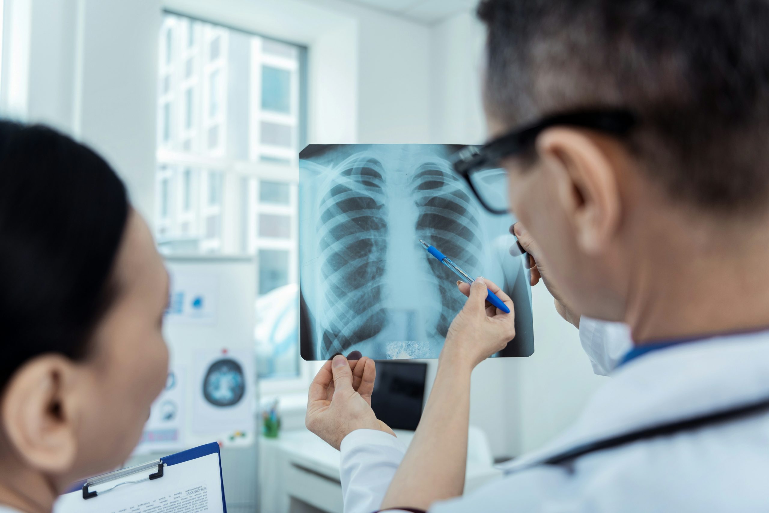 How to become a radiologic technician or technologist