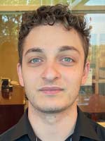 headshot of 扎卡里·卡普托