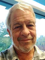 headshot of Des Garner