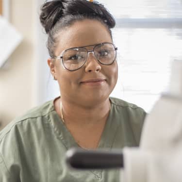 布列塔尼·罗萨里奥，组织学 student