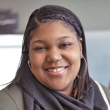 Headshot of 戴维斯的命运